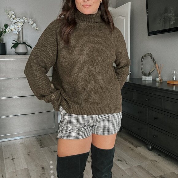 Women's Dark Olive Turtleneck Knit Sweater Top | Sage The Label | Green - Picture 5 of 11